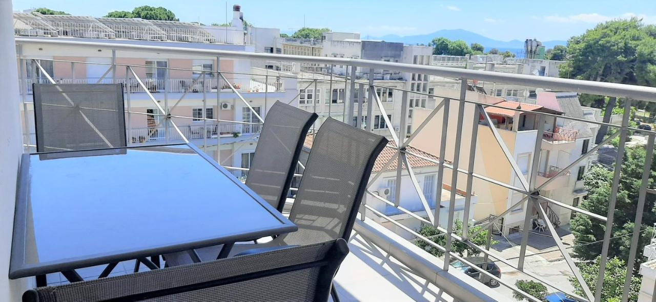 Central Park Apartment Volos Eksteriør bilde