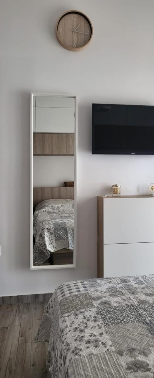 Central Park Apartment Volos Eksteriør bilde